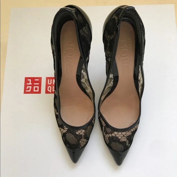 ❌SOLD❌Alexander McQueen - Picture 2 of 4